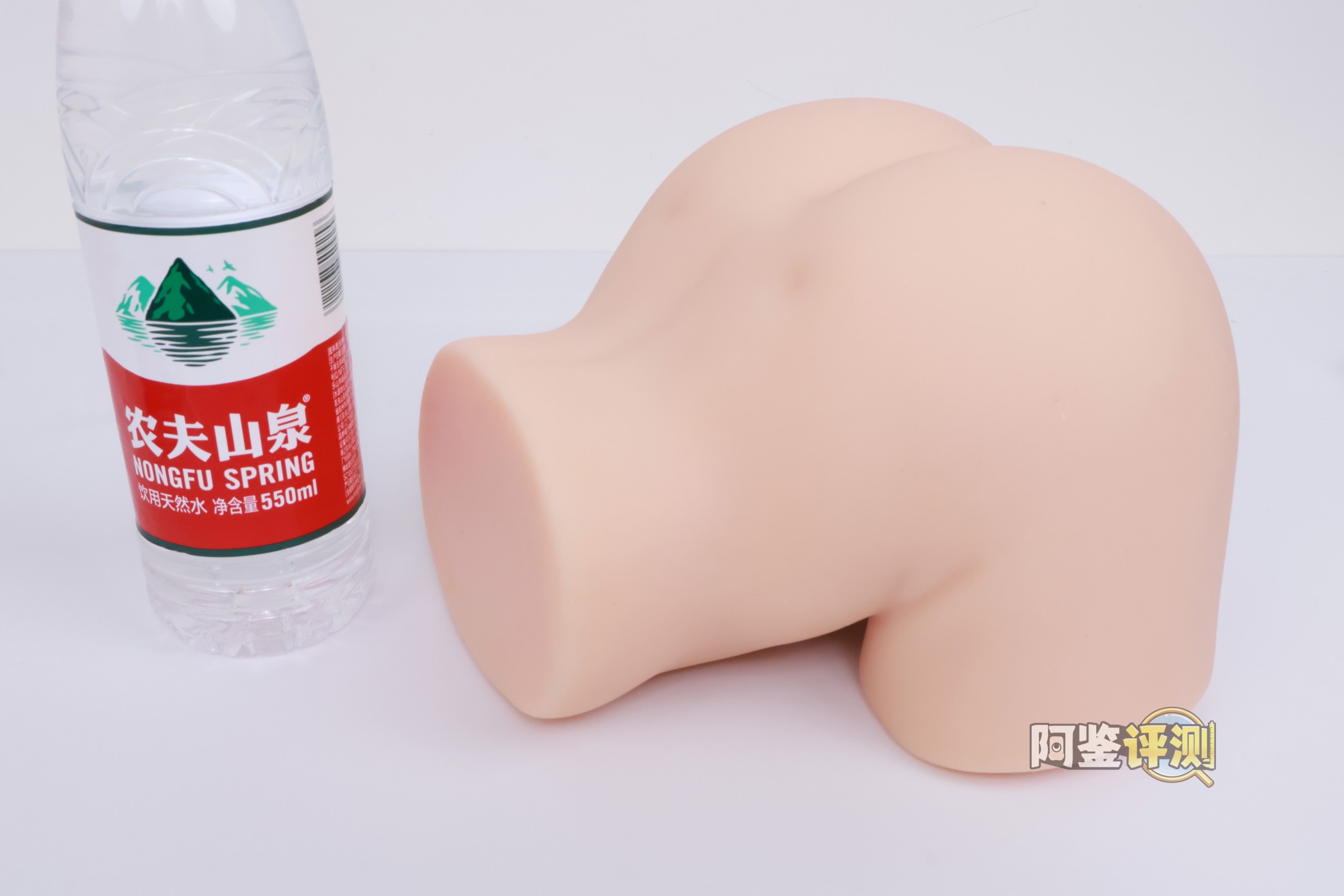 OK——“地雷系彼女”评测!硬度如此高的小臀模,撞起来的感觉像是”以卵击石“.....