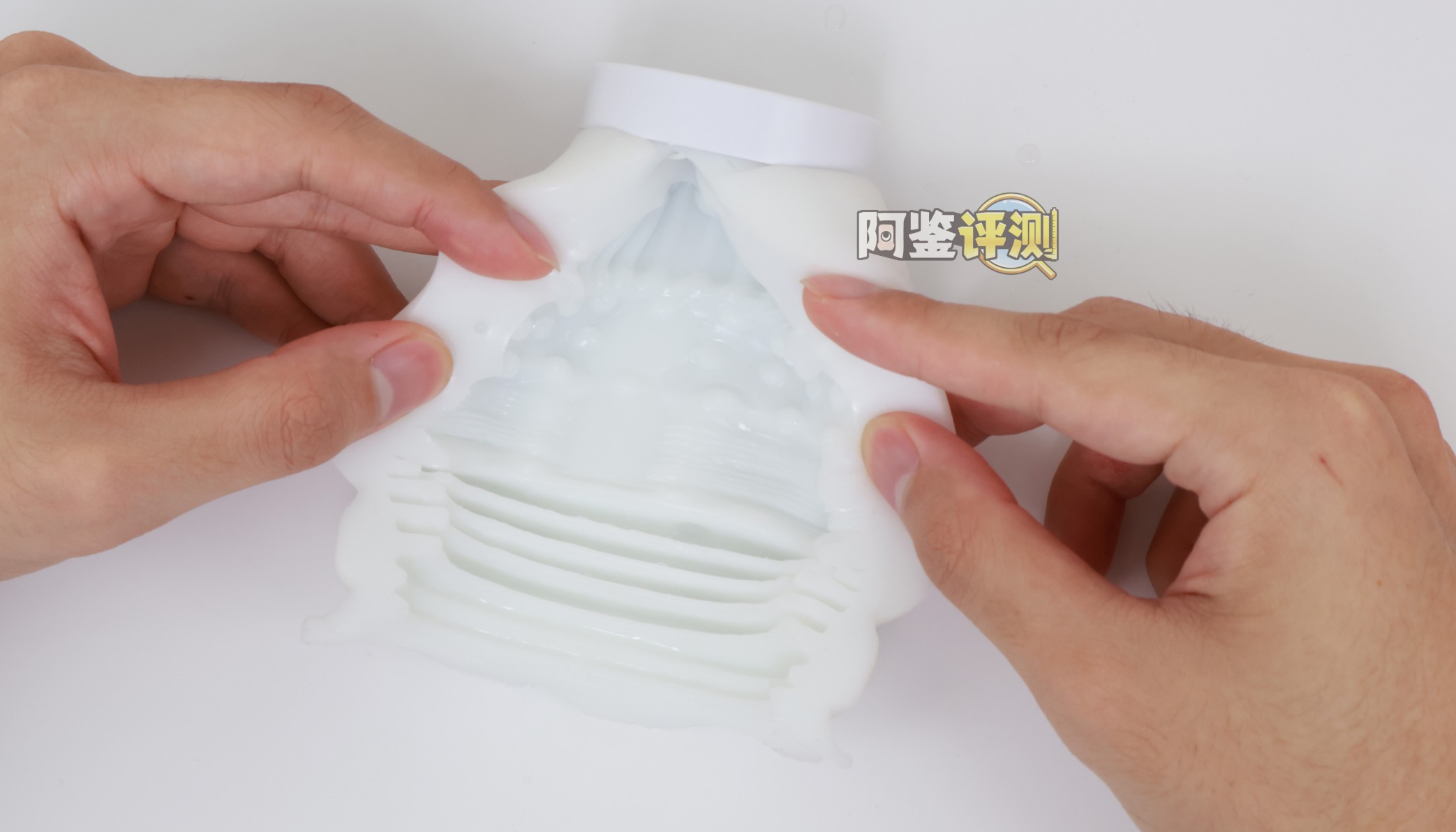 GXP——“艾萝机娘（电动款）”评测！体积超大的巨型吹风机？拿在手里晃来晃去的话我该怎么用才好.....