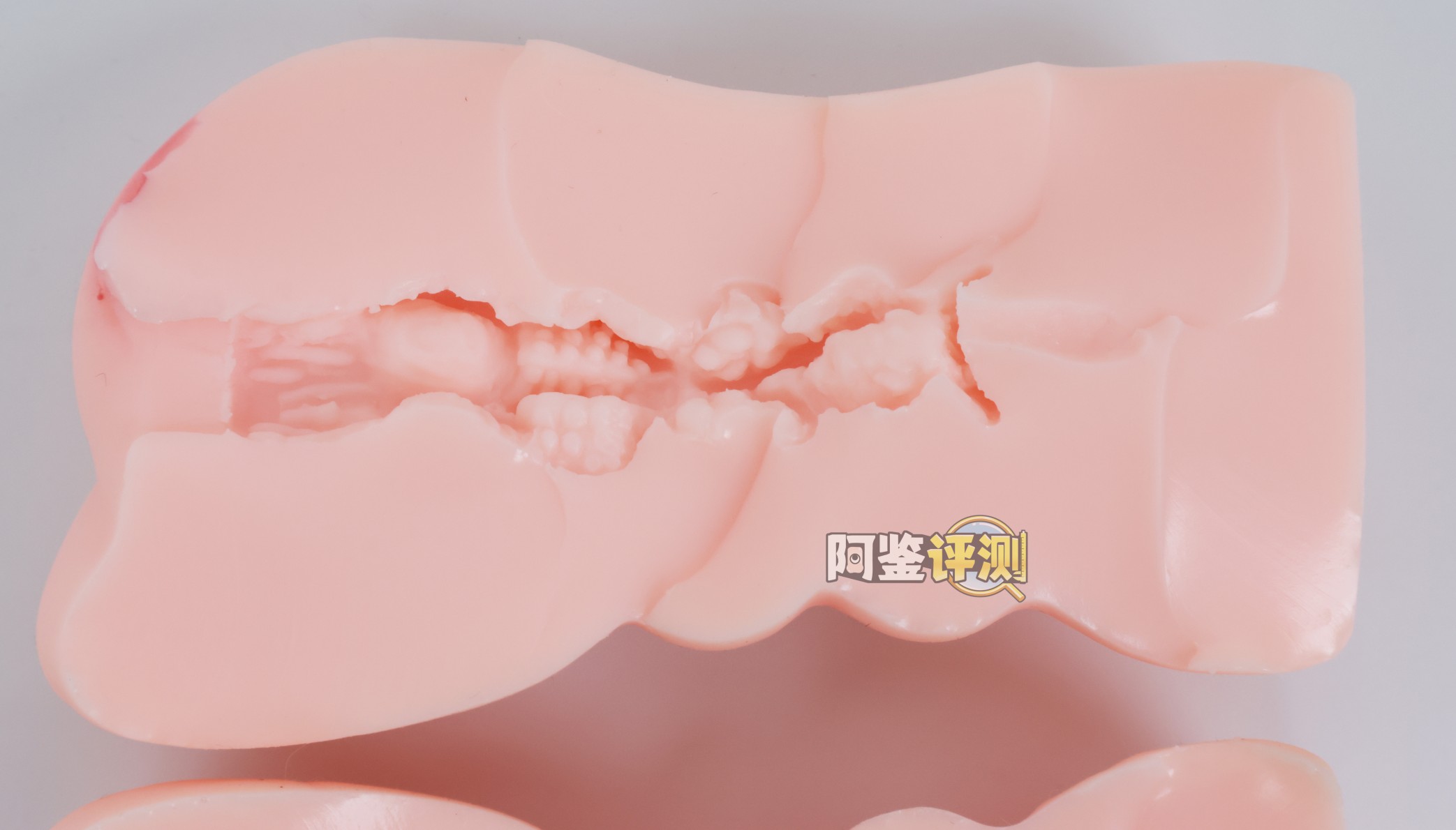 网易春风——“元娘2代(秋冬)”评测!几乎相同的体验和构造,四款区分度极低的“大货感”产品