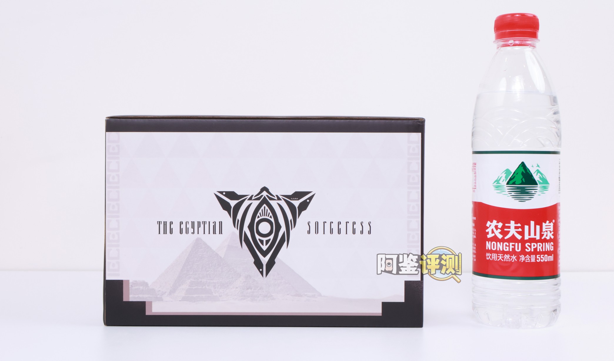 muni——“埃及艳后”评测！一字马开腿型的黑皮小臀模，因为双通道太接近导致末端出现了开裂