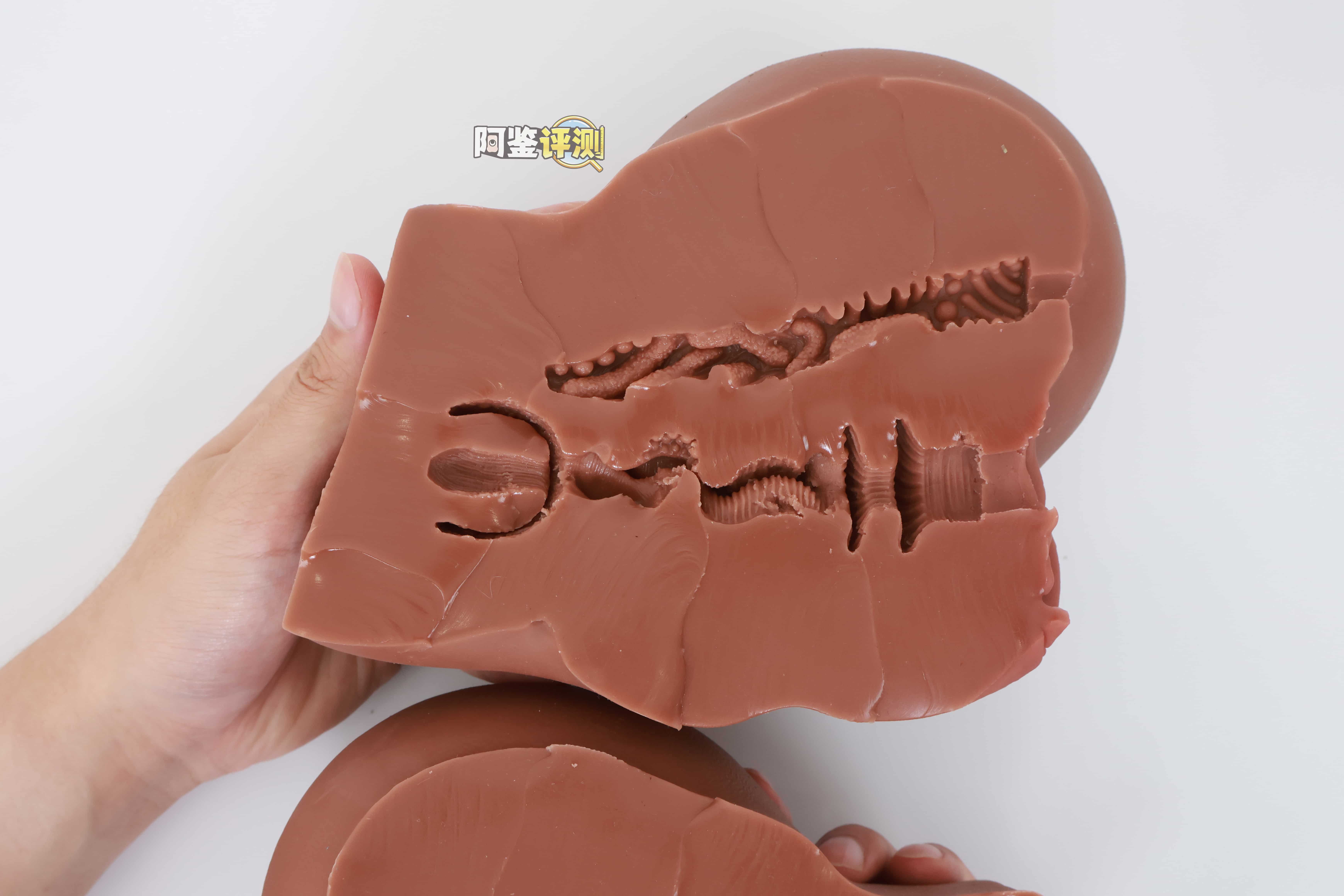 COC——“可可狼姬”评测！褐色黑皮的“成熟型”小屁股倒模，通道的复杂度和姿势兼容性都挺不错