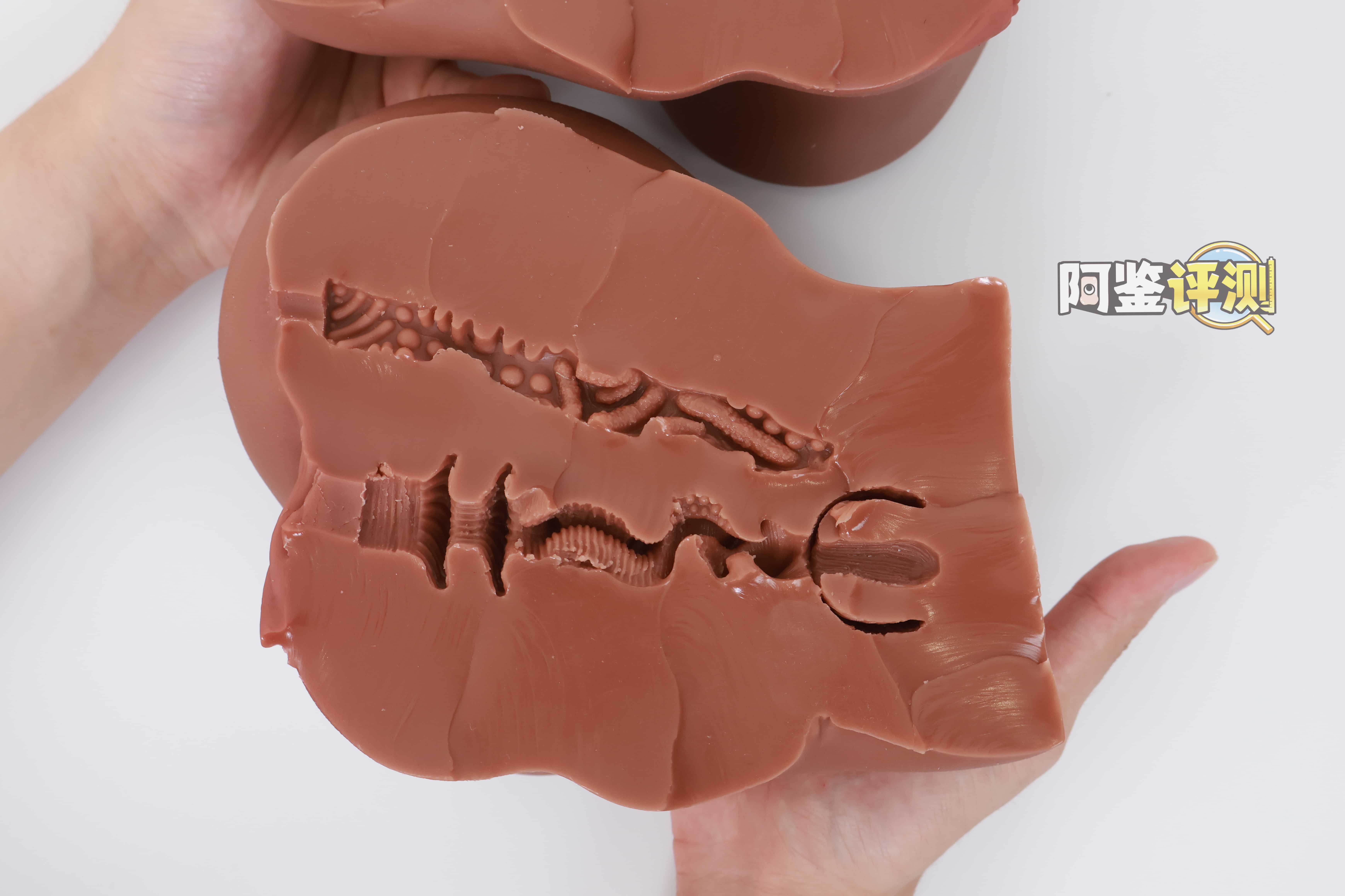 COC——“可可狼姬”评测！褐色黑皮的“成熟型”小屁股倒模，通道的复杂度和姿势兼容性都挺不错