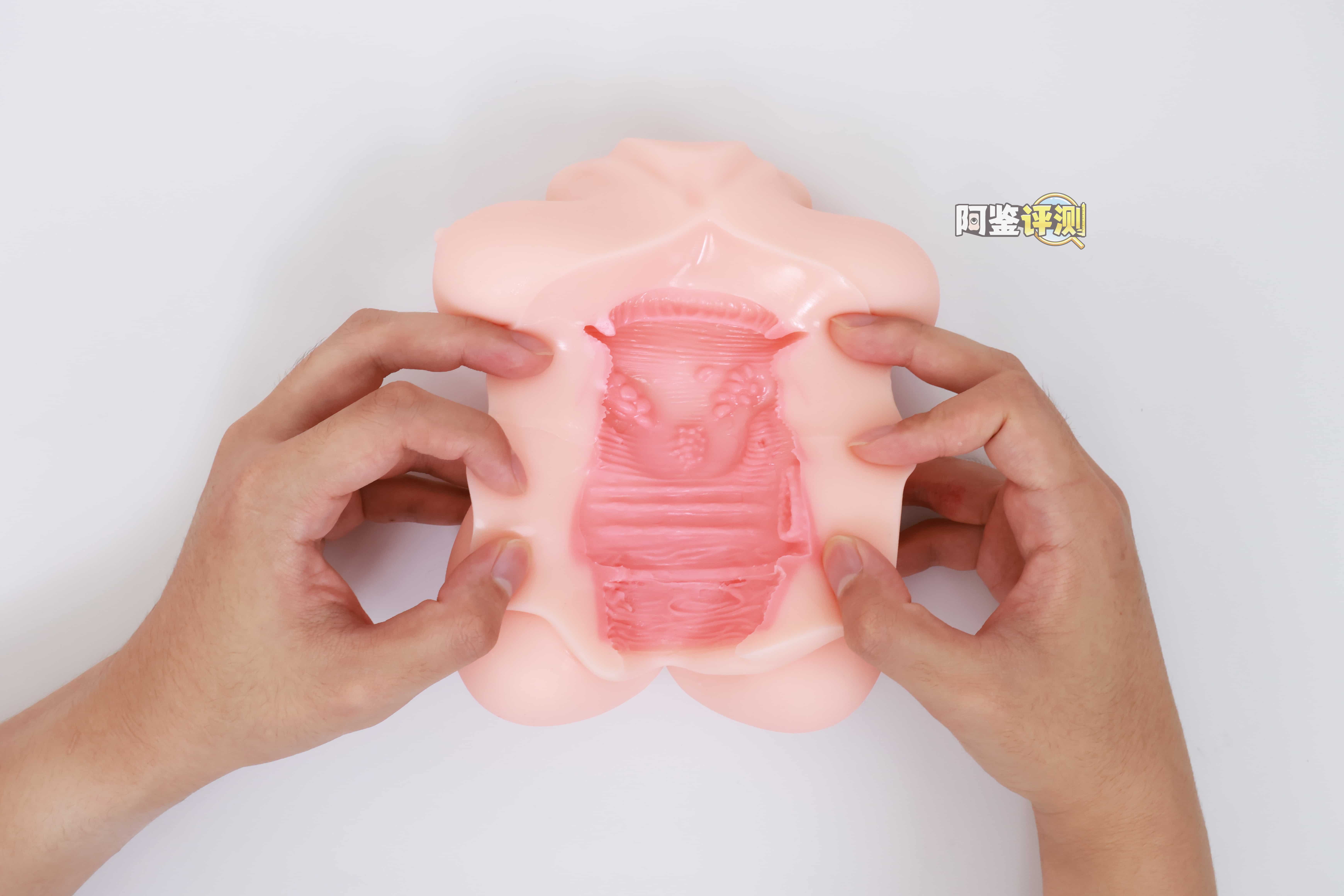 TMT——“樱川爱(礼盒版)”评测!防“查重”版水着琉璃子,继续加码的现代版“买椟还珠”型飞机杯