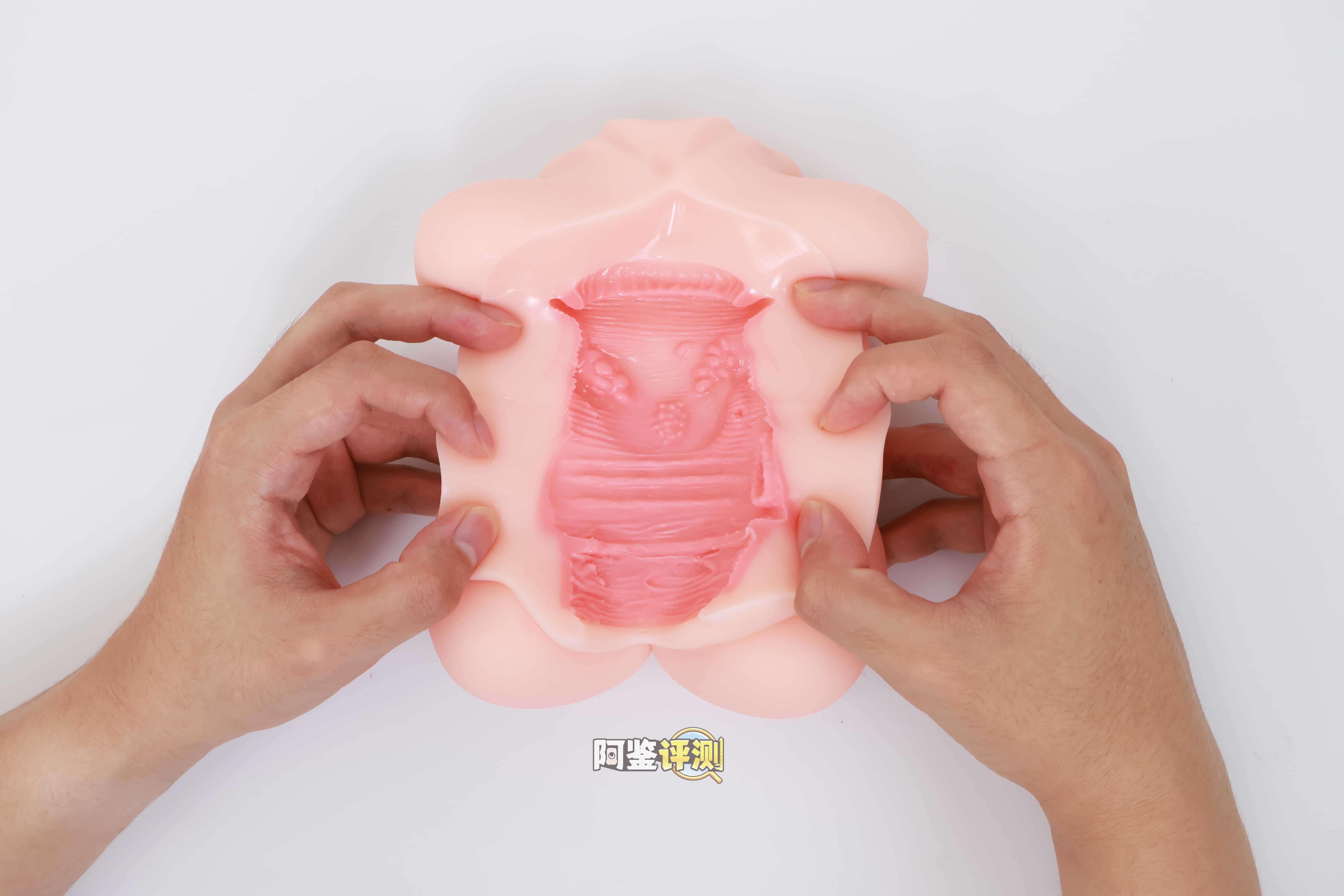 TMT——“樱川爱(礼盒版)”评测!防“查重”版水着琉璃子,继续加码的现代版“买椟还珠”型飞机杯