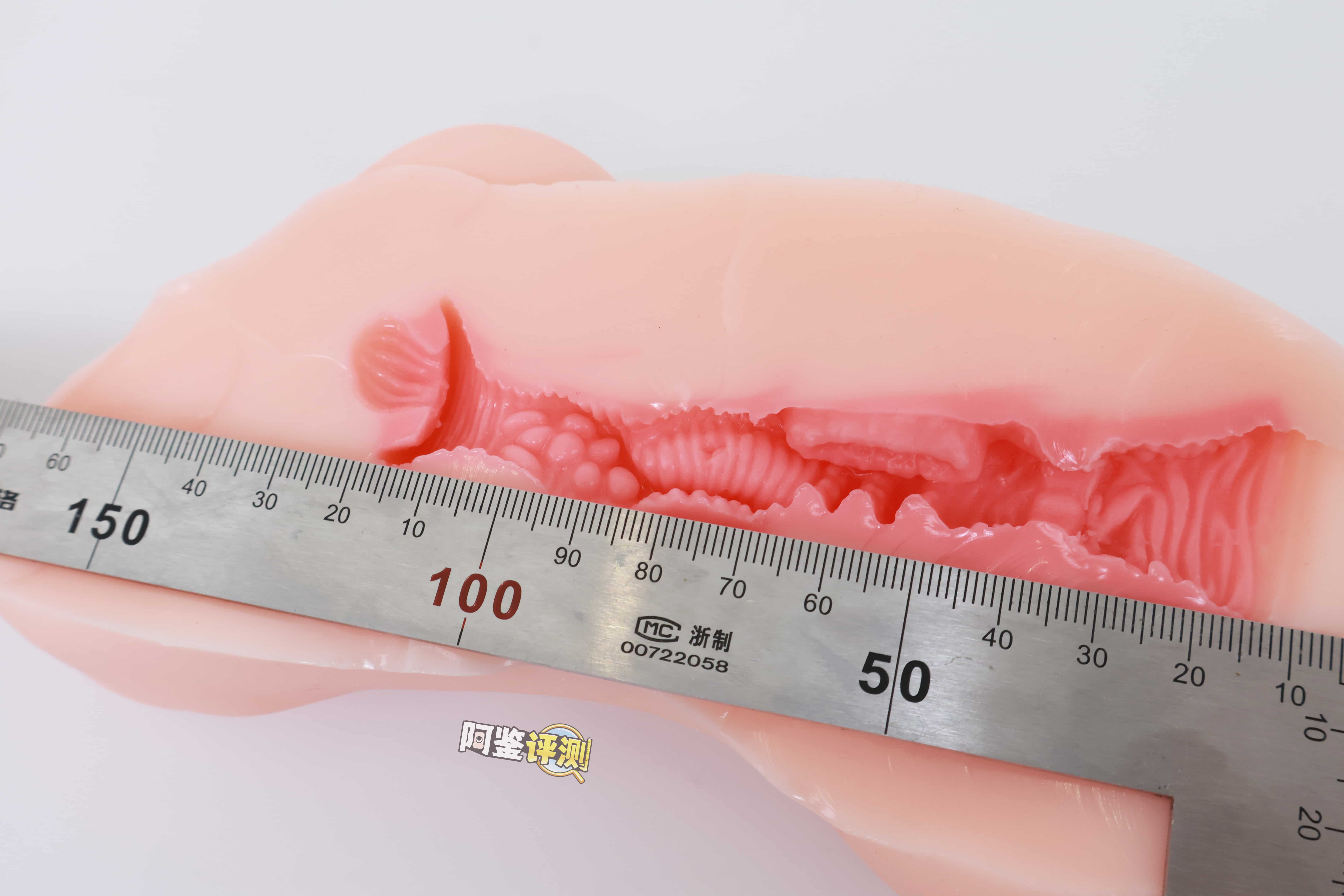 TMT——“樱川爱(礼盒版)”评测!防“查重”版水着琉璃子,继续加码的现代版“买椟还珠”型飞机杯