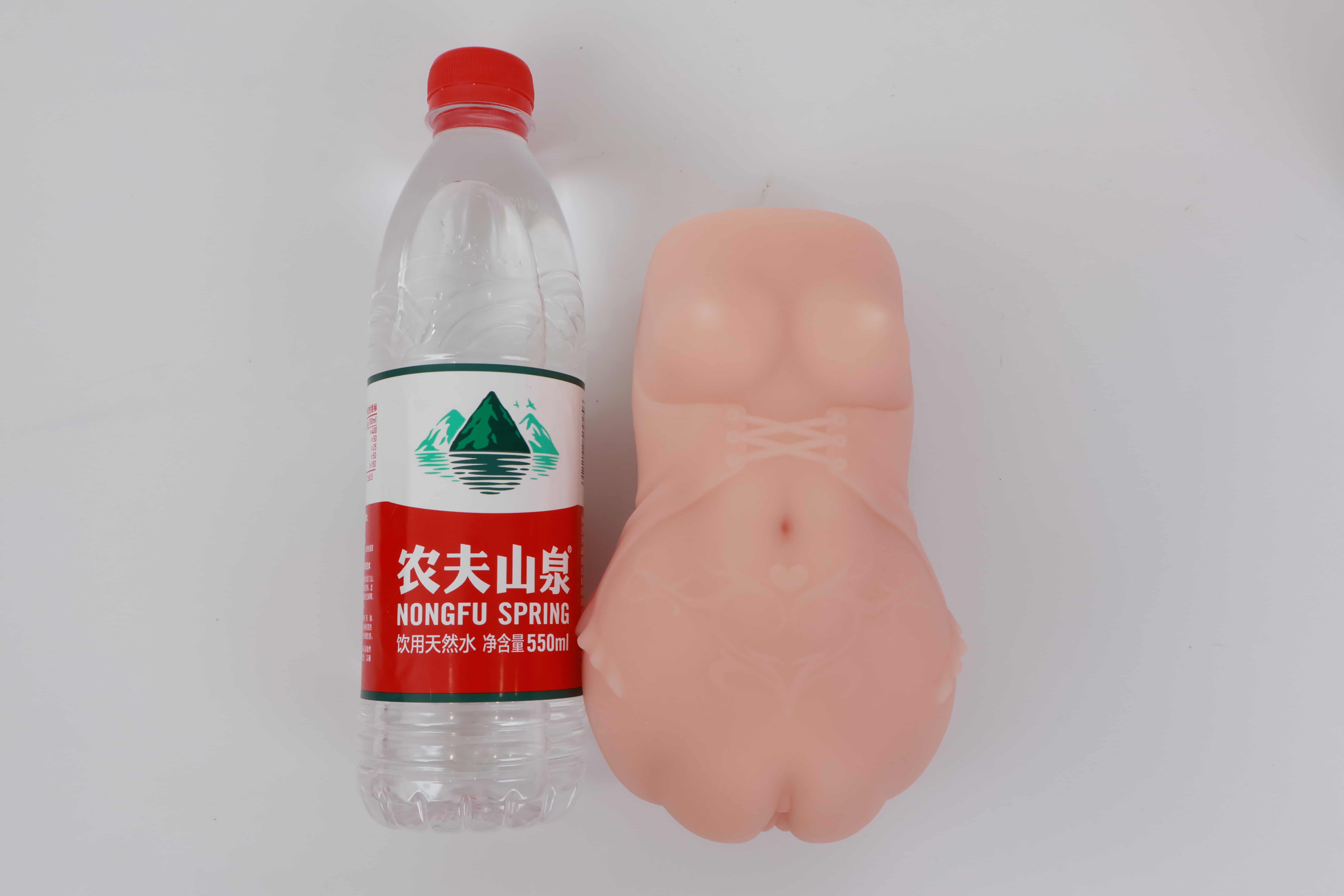 Lovefactor——“欲月之吻”评测!结构复杂充盈的肉感“尖牙”,看似凶险实则温柔~