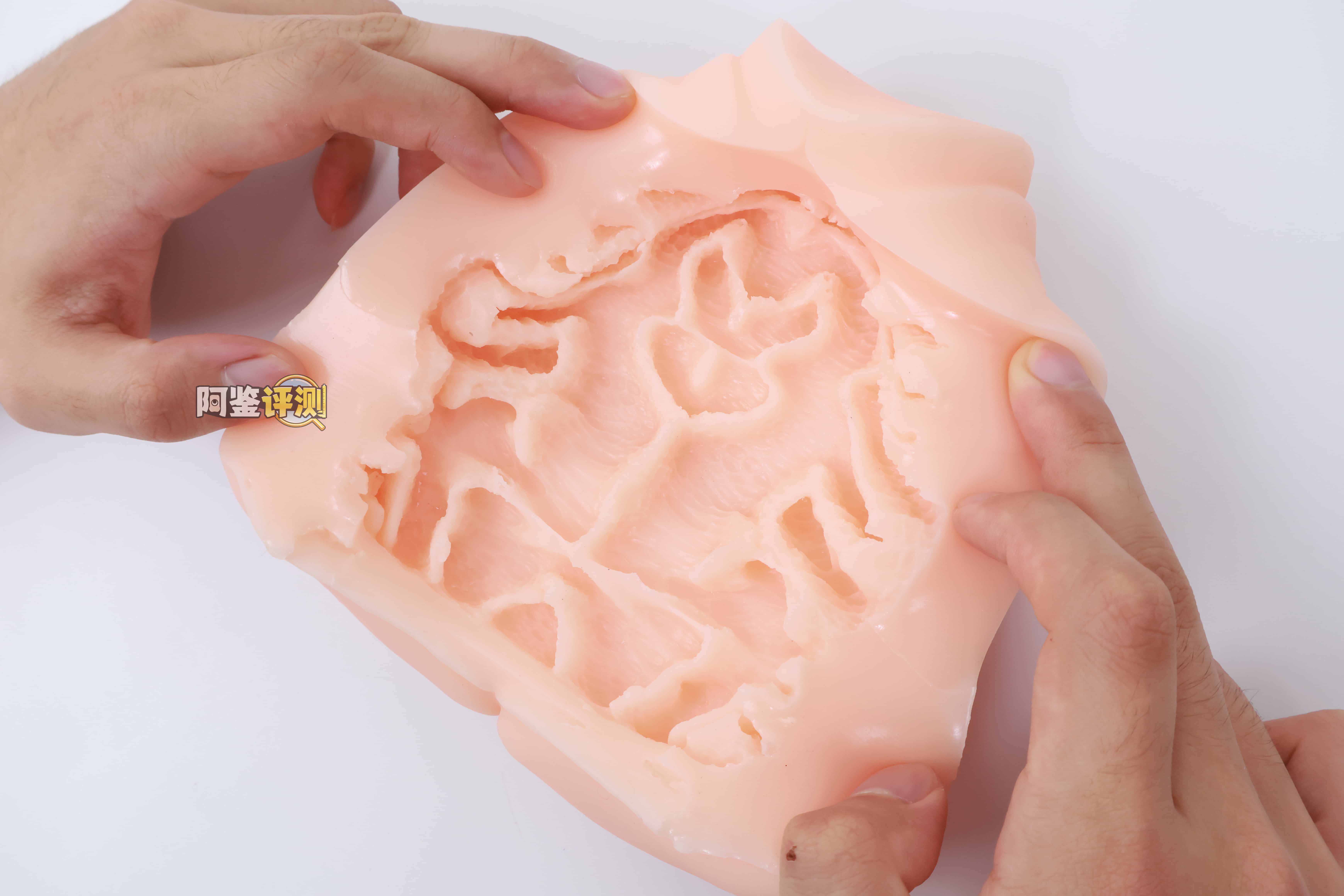 汤玛托易士——"巨乳女僧侣"评测!汤马经典的“牙签搅大缸”,触手感消失但复杂的感觉大大增加