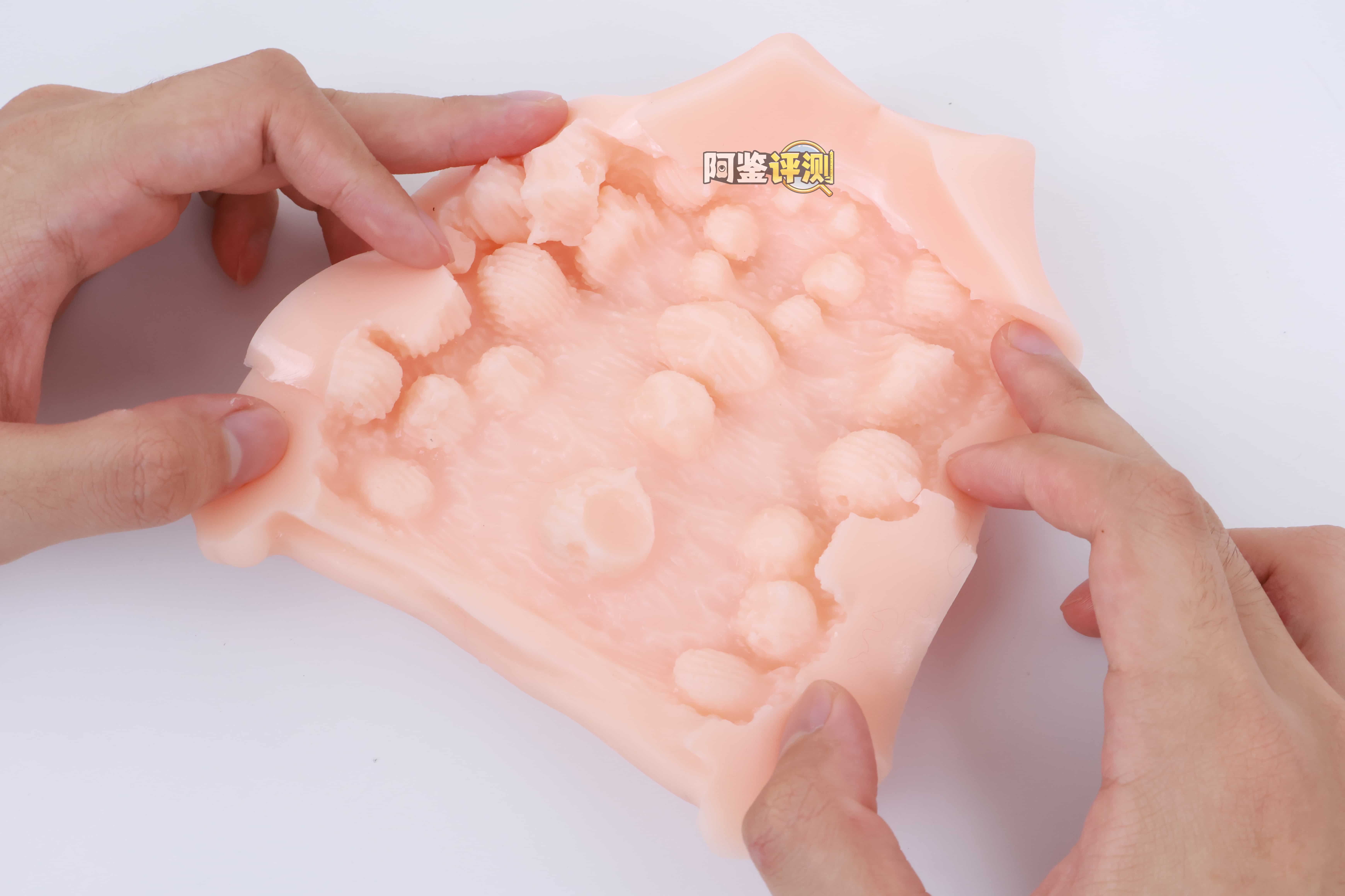 汤玛托易士——"精灵性活"评测!虽然结构上都是充满异物感大球结构,但相比TENGA的海洋球还是差了太多了