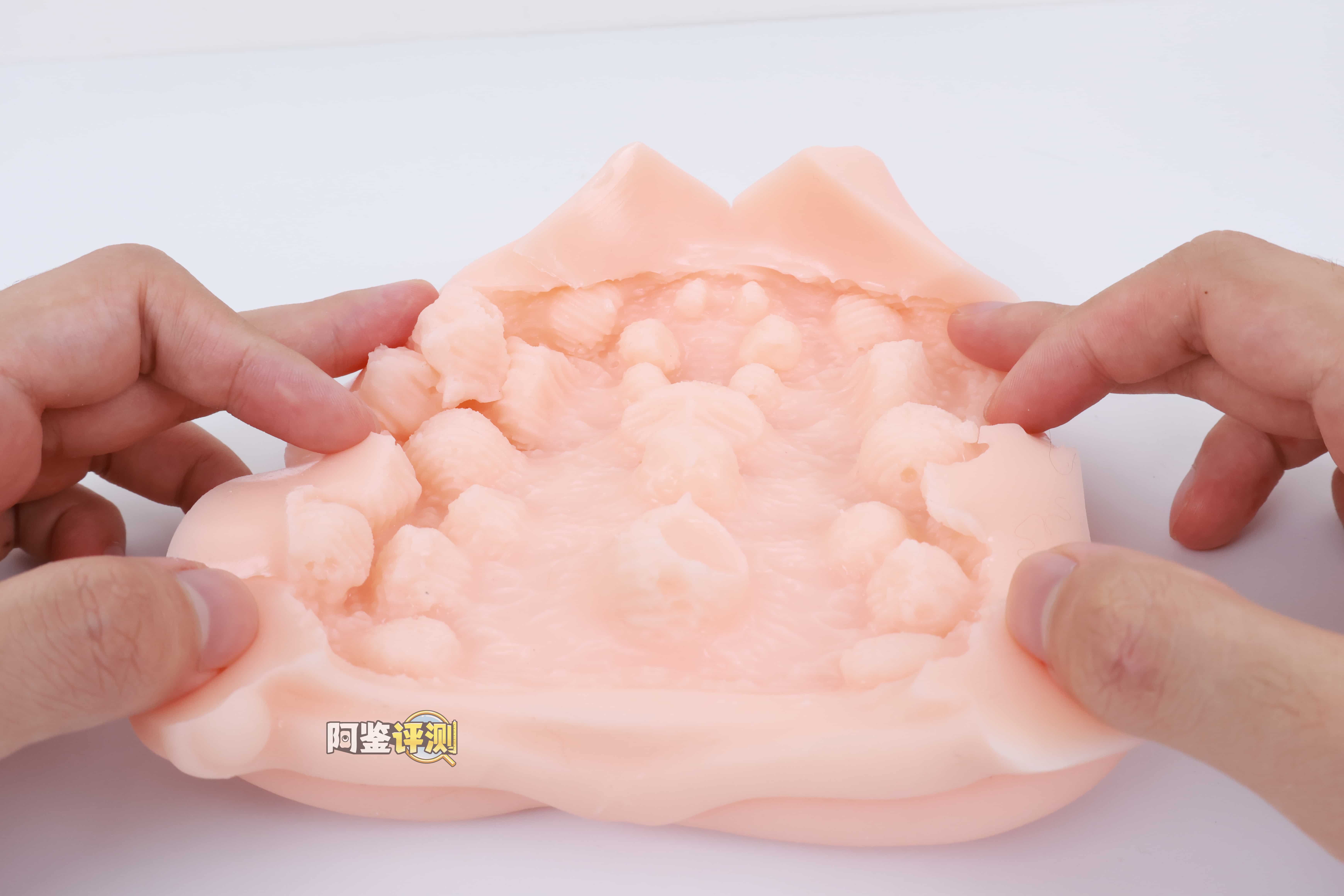 汤玛托易士——"精灵性活"评测！虽然结构上都是充满异物感大球结构，但相比TENGA的海洋球还是差了太多了