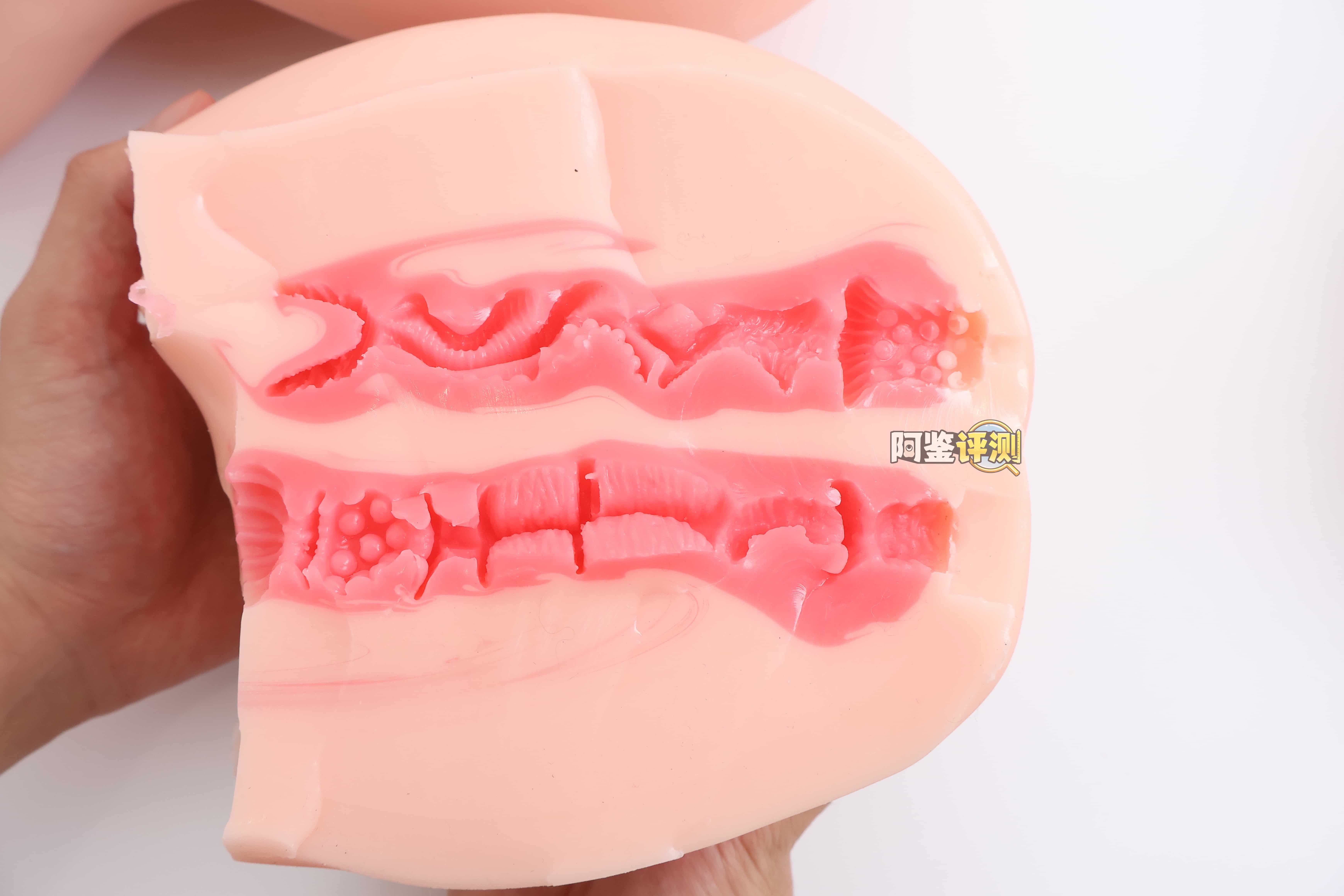 MODE——“幻乳龙娘”评测！小鬼魔皇的挑战者？不同材质的巨乳感觉确实是不太一样