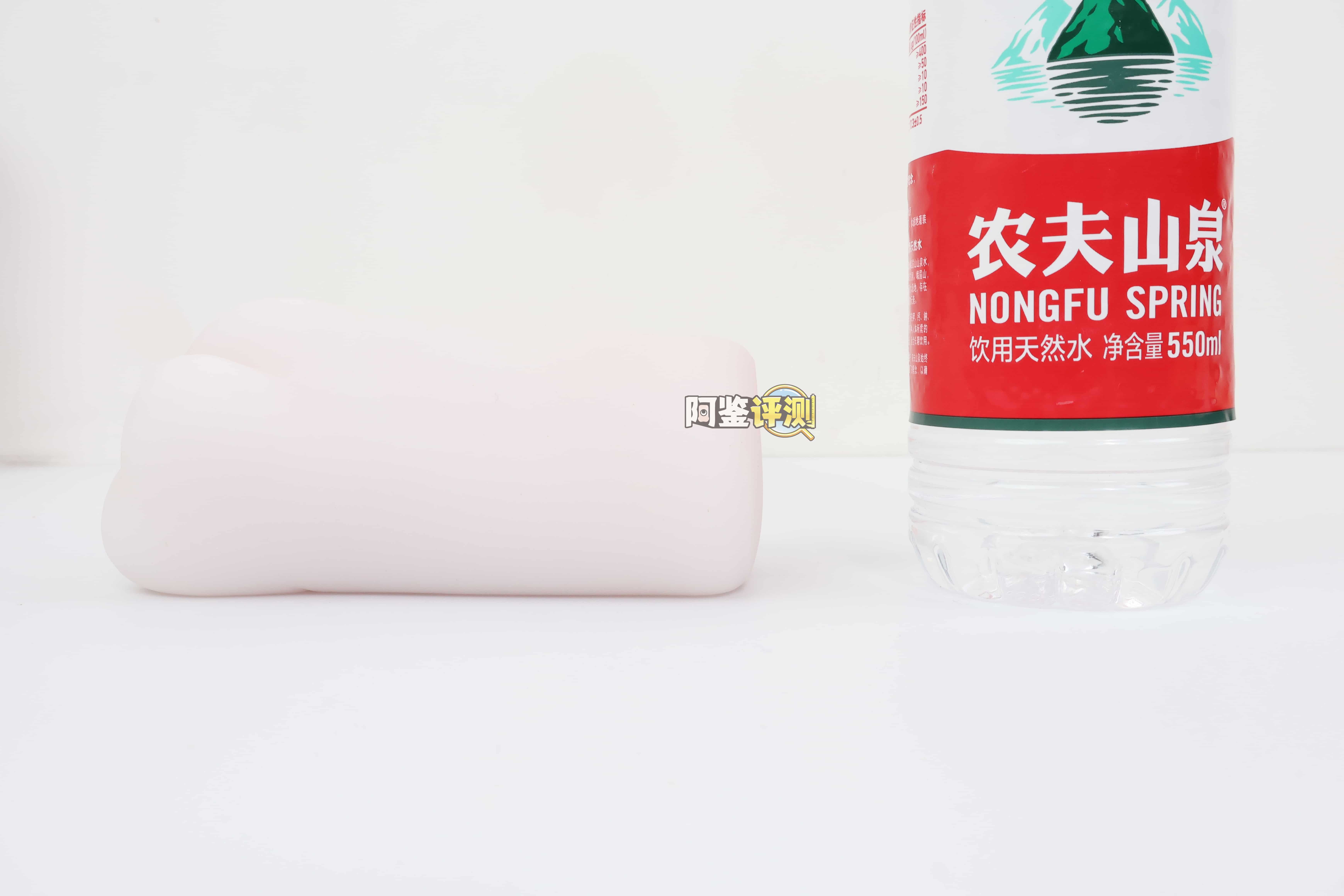 魔眼——“もち雪二代（舔舔）”评测！大块结构的设计太过松散，没有了一代的包裹感