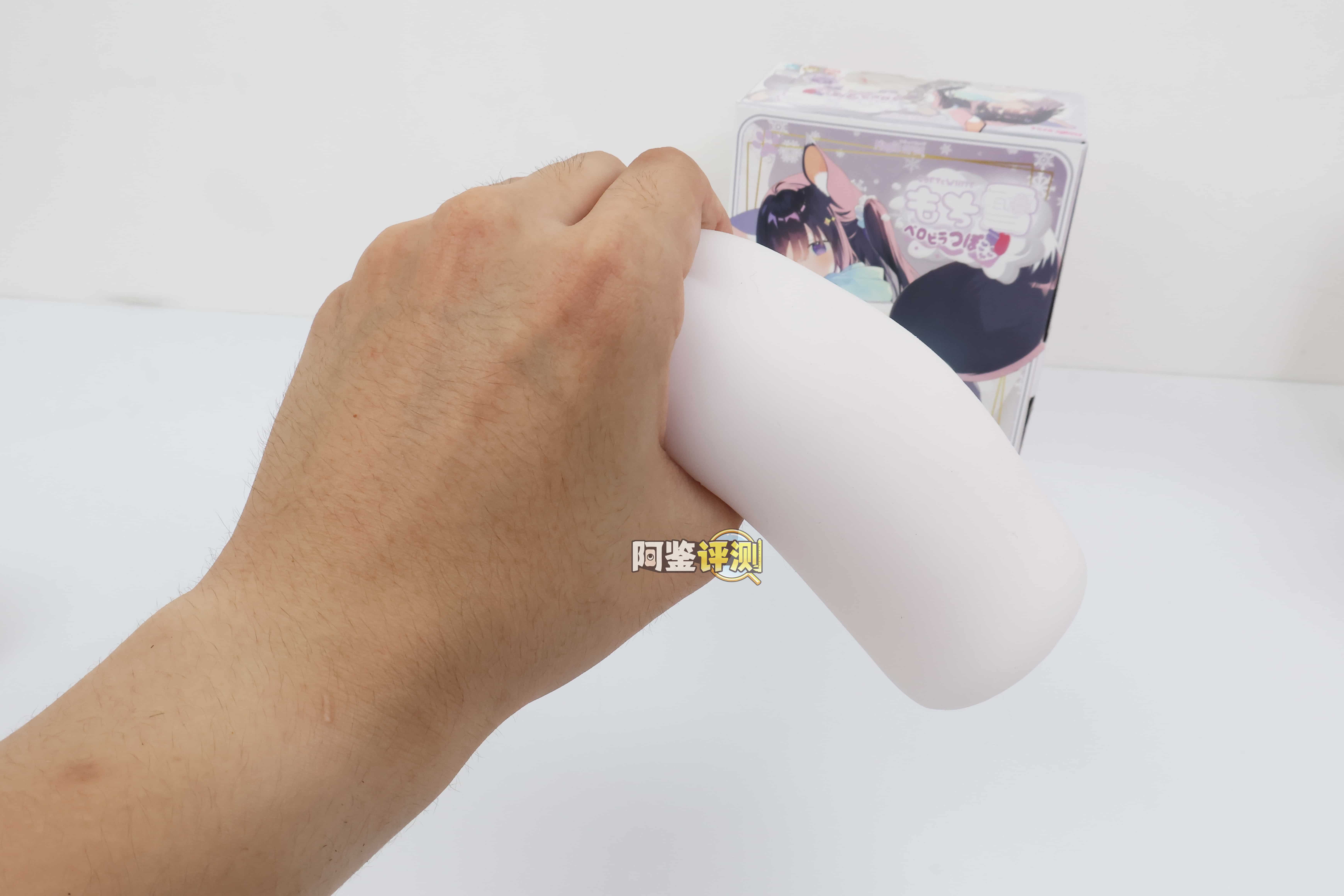 魔眼——“もち雪二代（舔舔）”评测！大块结构的设计太过松散，没有了一代的包裹感