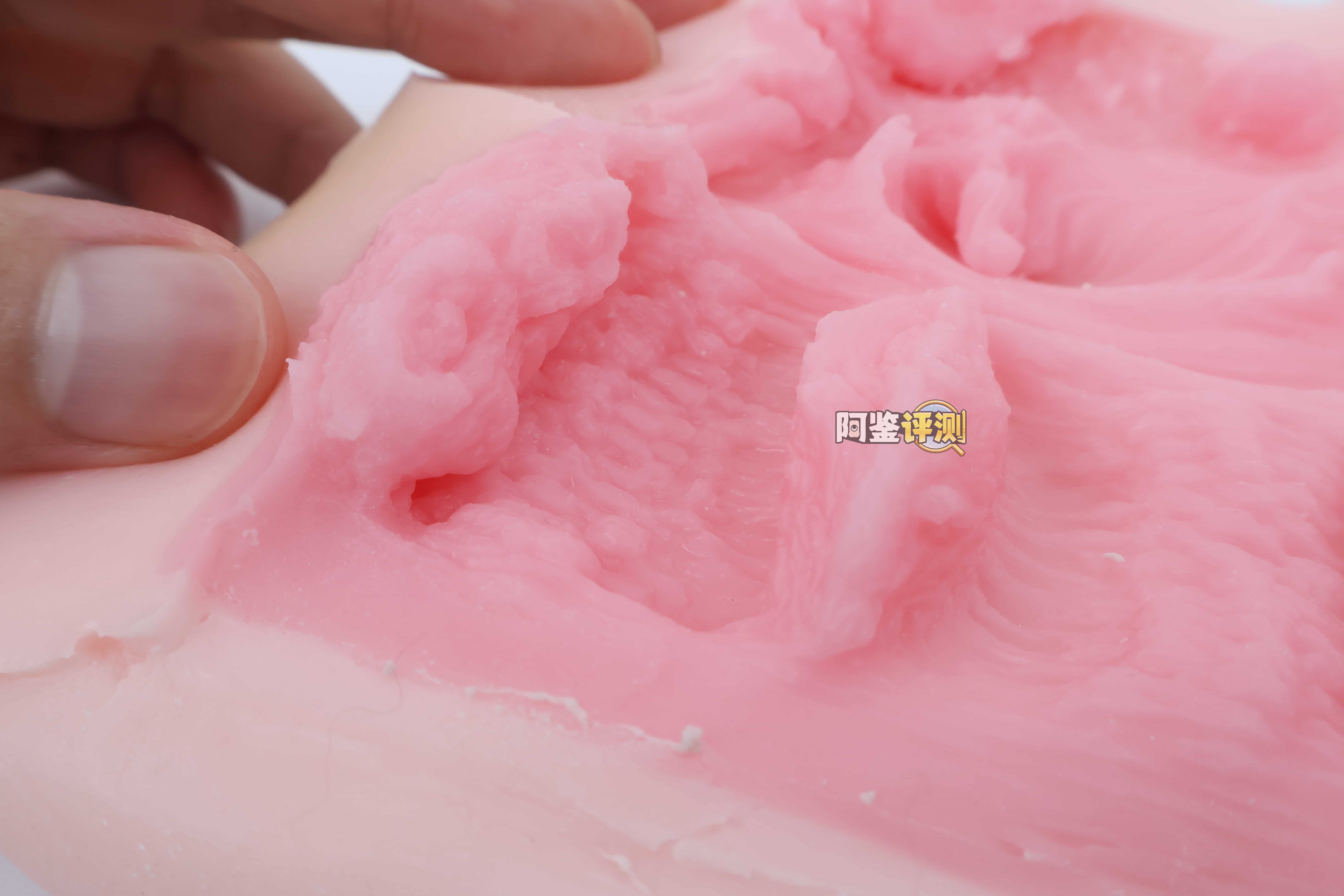 魔眼——"acme hacks（软）"评测！超猎奇的结构用起来居然是丝滑的仿真感，不过大开口的设计露出来的油太多了