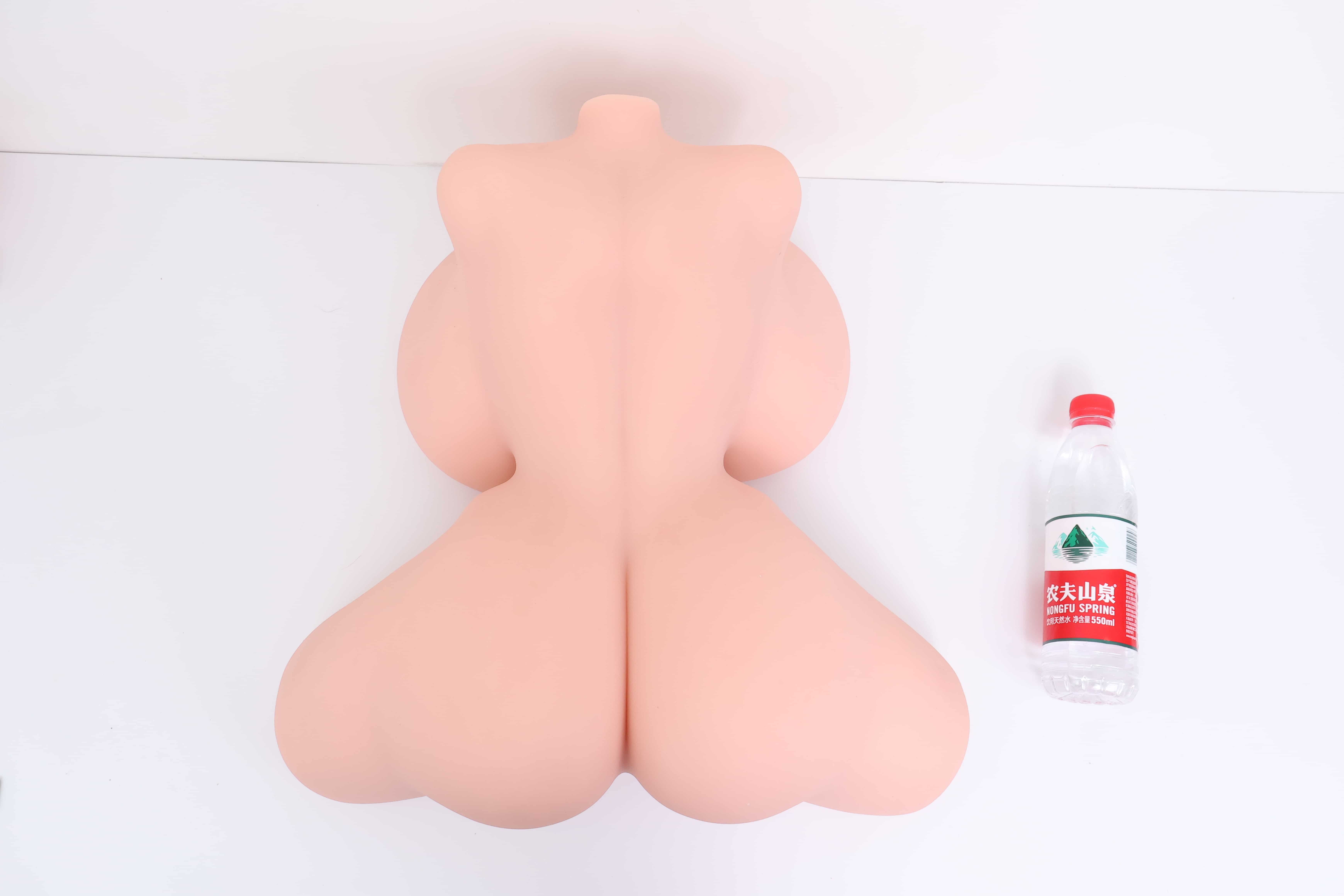 GOSE——"小鬼魔皇2代"评测!挑战极限的爆乳大倒模,极端身材的加码高配