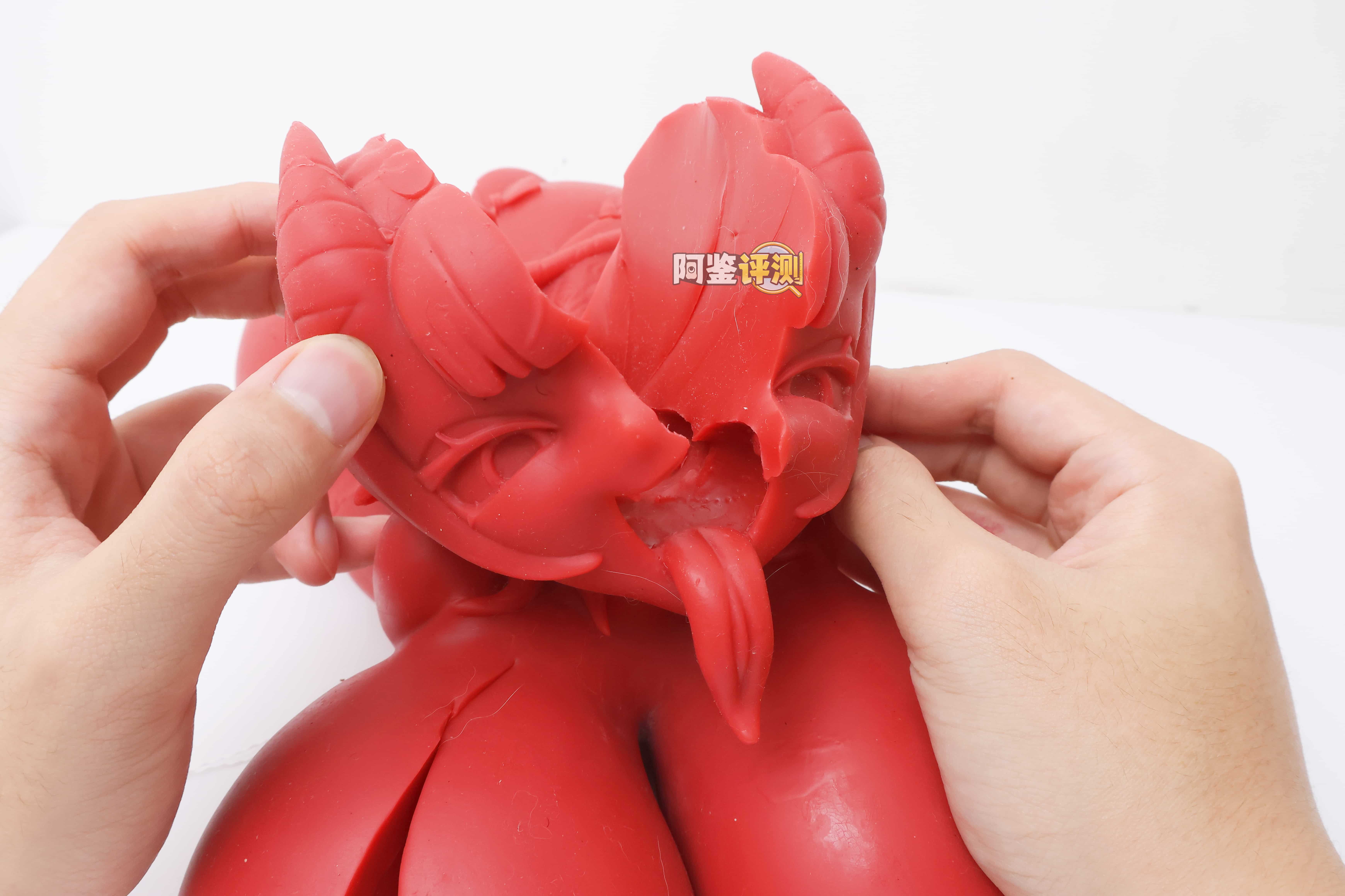 MRL——”魅魔meru”评测！硅胶材质制作的手办型联名杯子，看着有趣用起来却有点痛苦