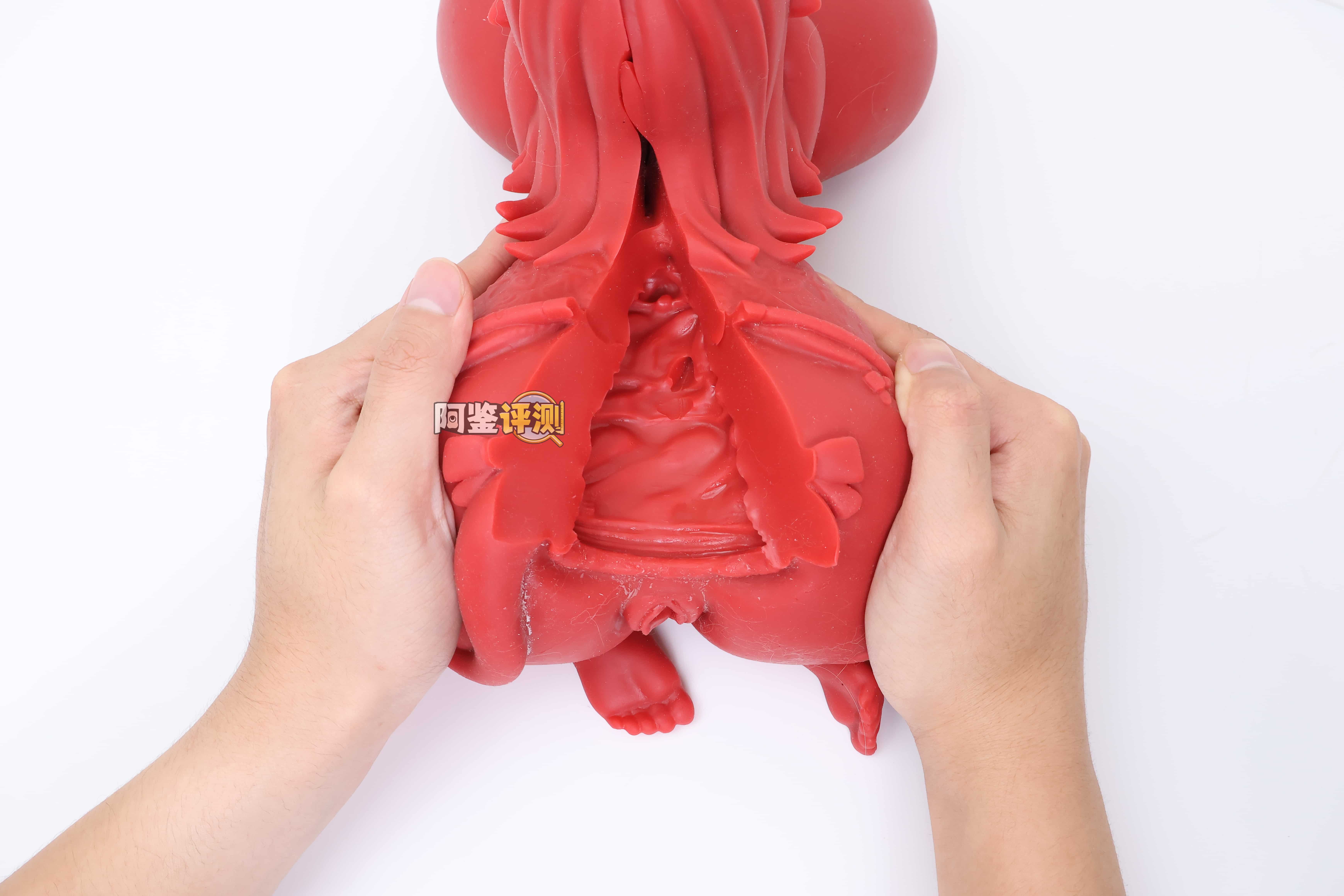 MRL——”魅魔meru”评测!硅胶材质制作的手办型联名杯子,看着有趣用起来却有点痛苦