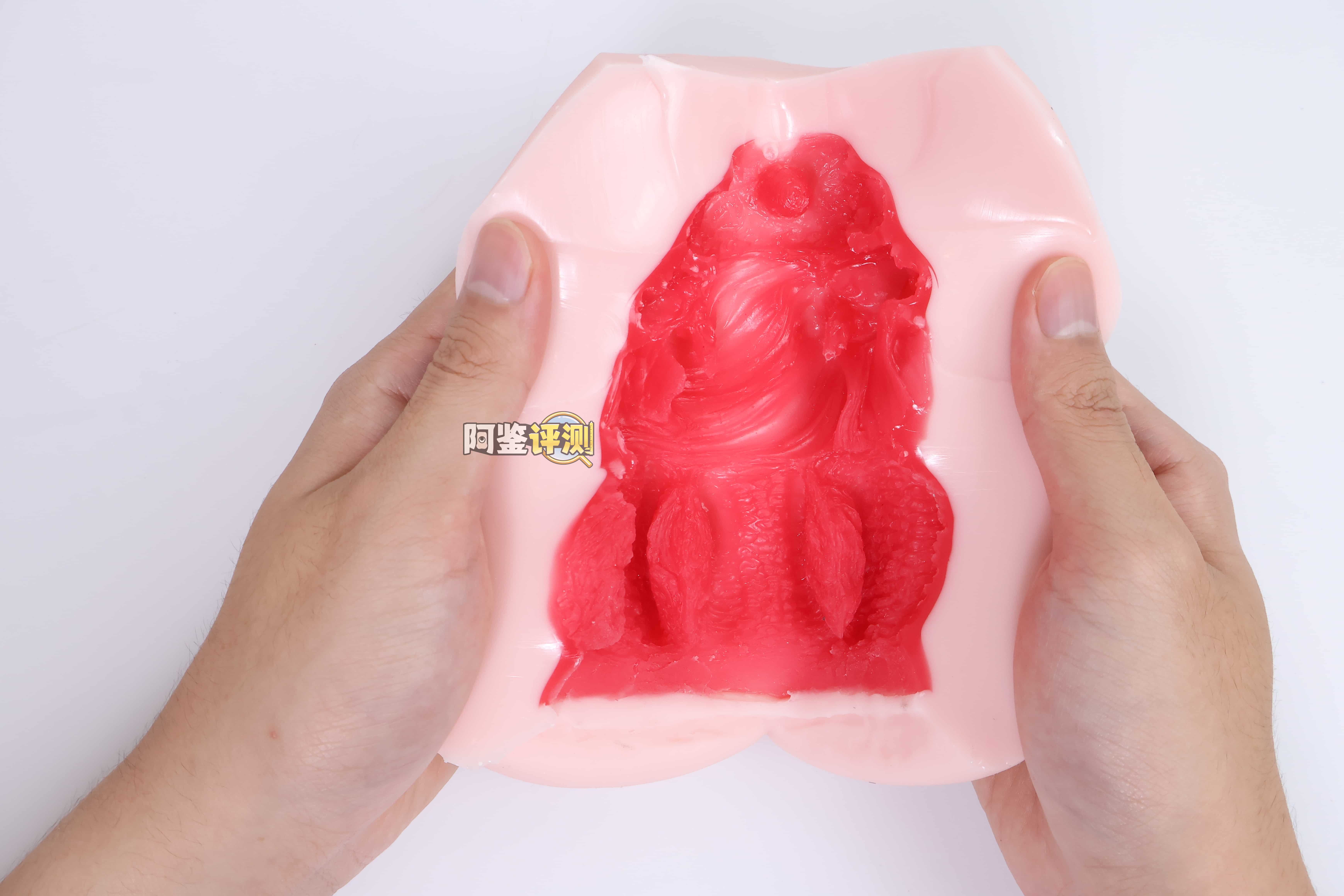 魔眼——"acme hacks(硬)"评测!复杂的黏膜感一旦僵硬起来,就会变得像是“一潭死水”