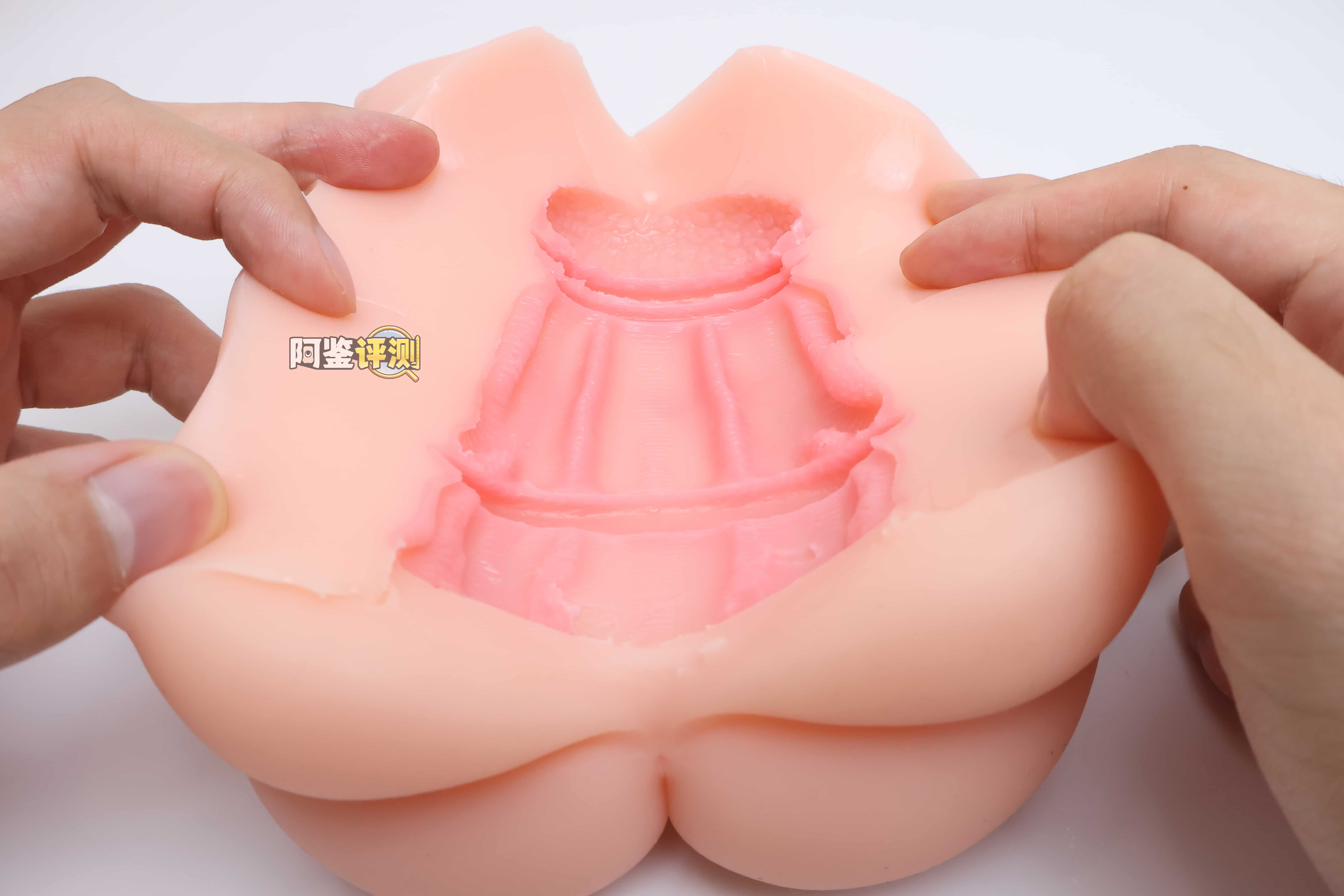 RQS——"牛娘净化"评测!简单紧致的突破型结构,但简单的设计似乎不怎么耐玩