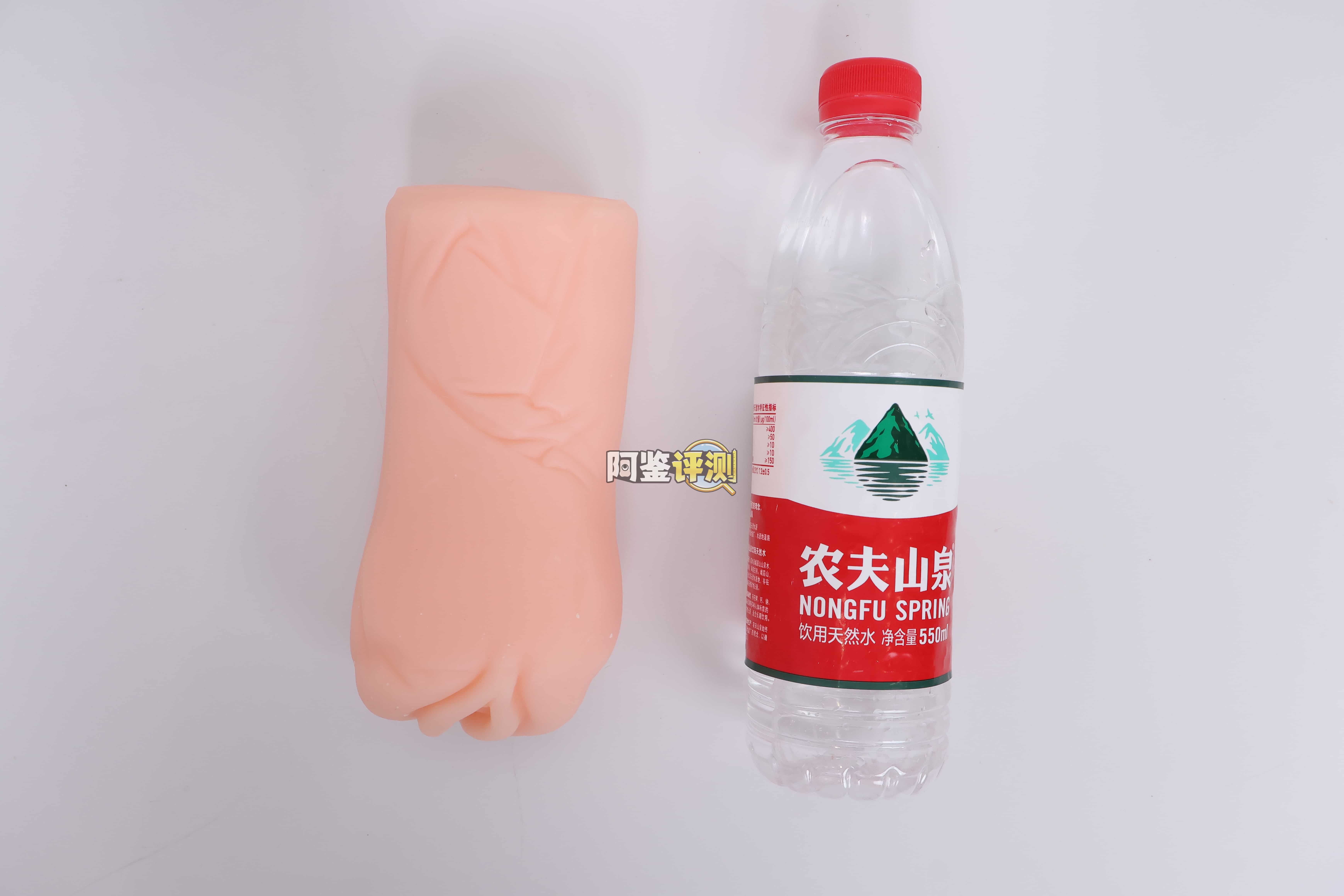 汤马托易士——”制服美少女”评测!充满棱角和剐蹭的脂软慢玩,也是别有一番风味!