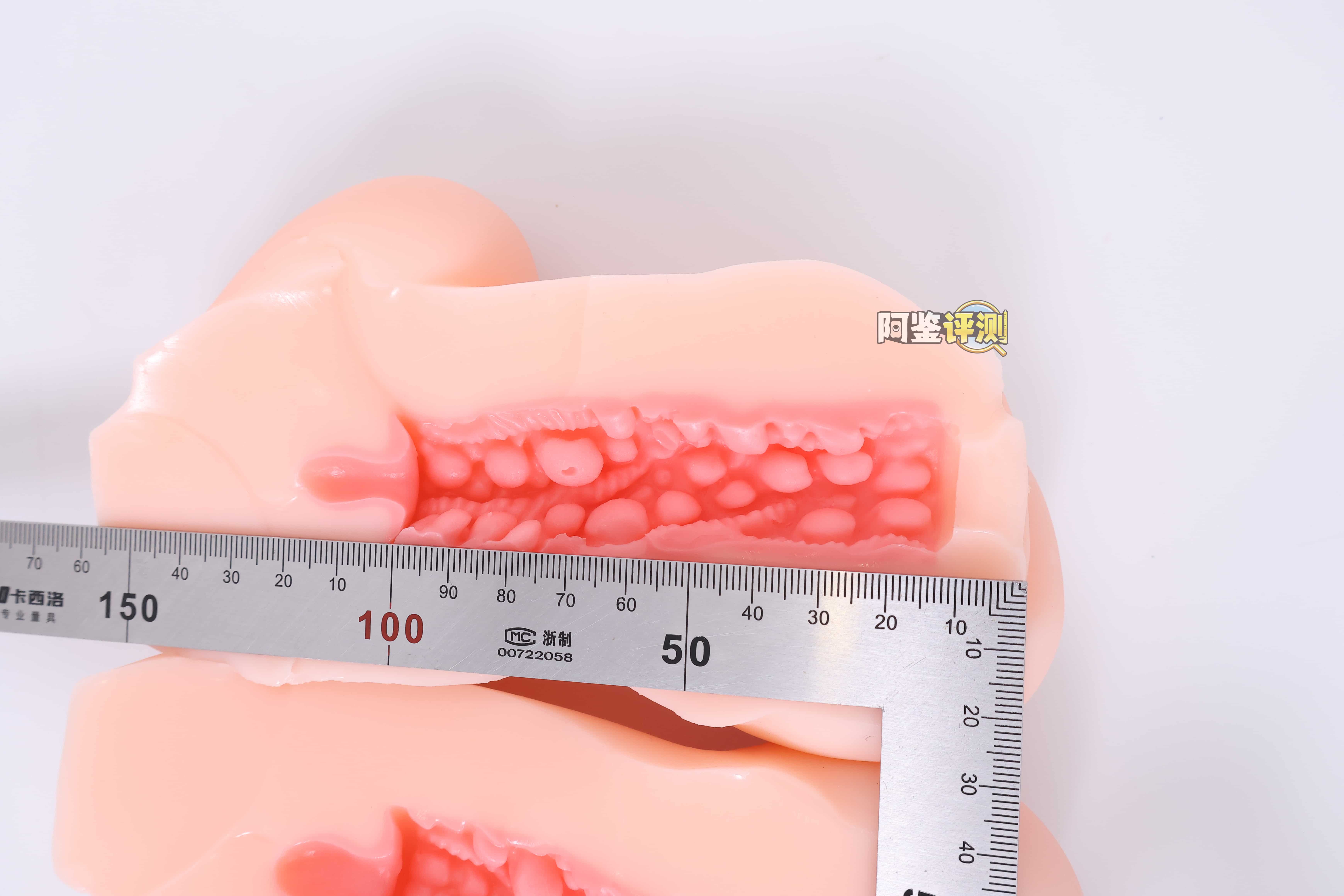 TMT——"神花音"评测!泪目!这个缺乏拉伸性的材质,终于有了个合适的纹理搭配