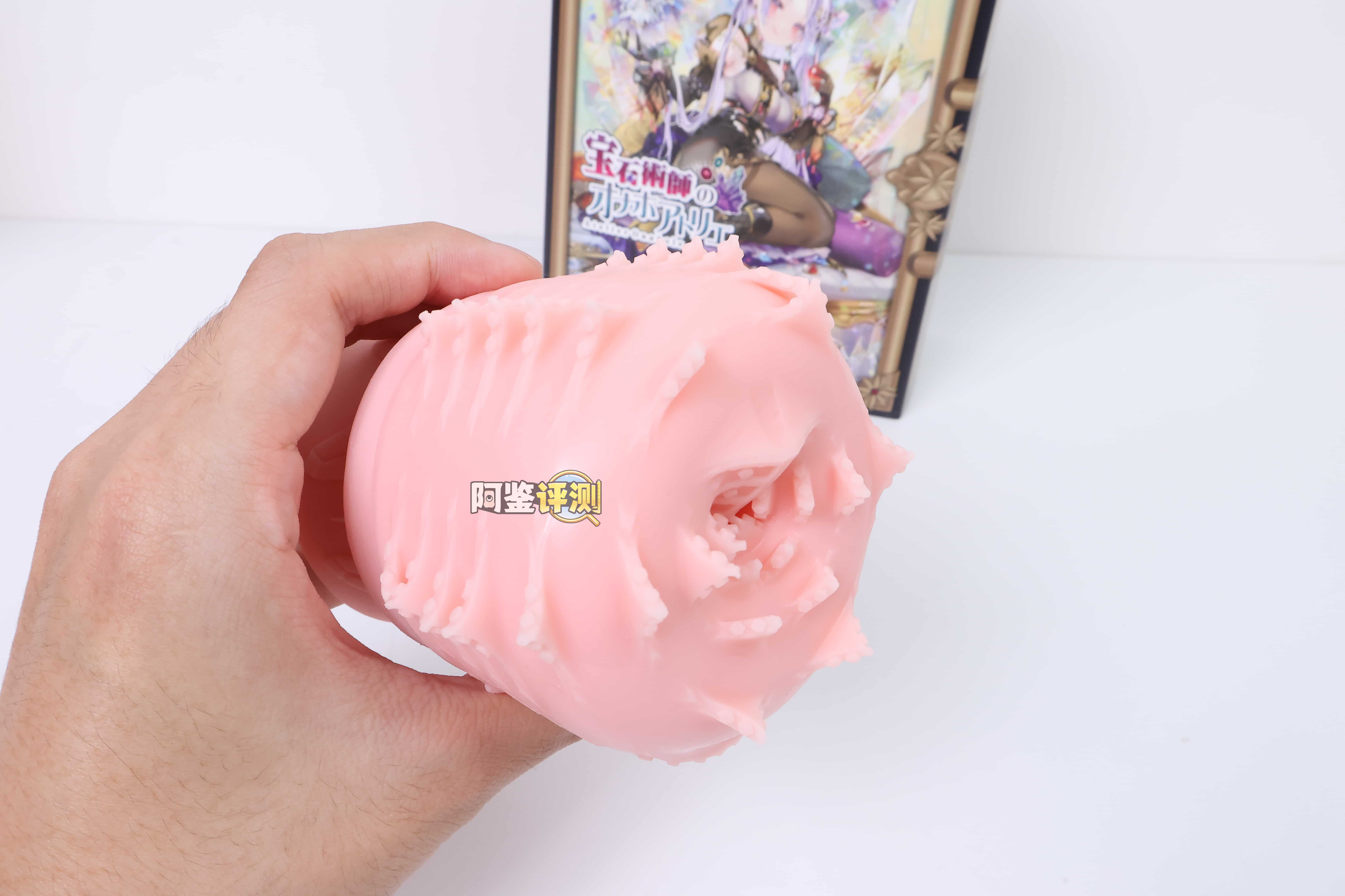 对子哈特——”宝石术士”评测！与排气法完全无缘的大空腔小杯，纹理的密度太低体验非常空洞