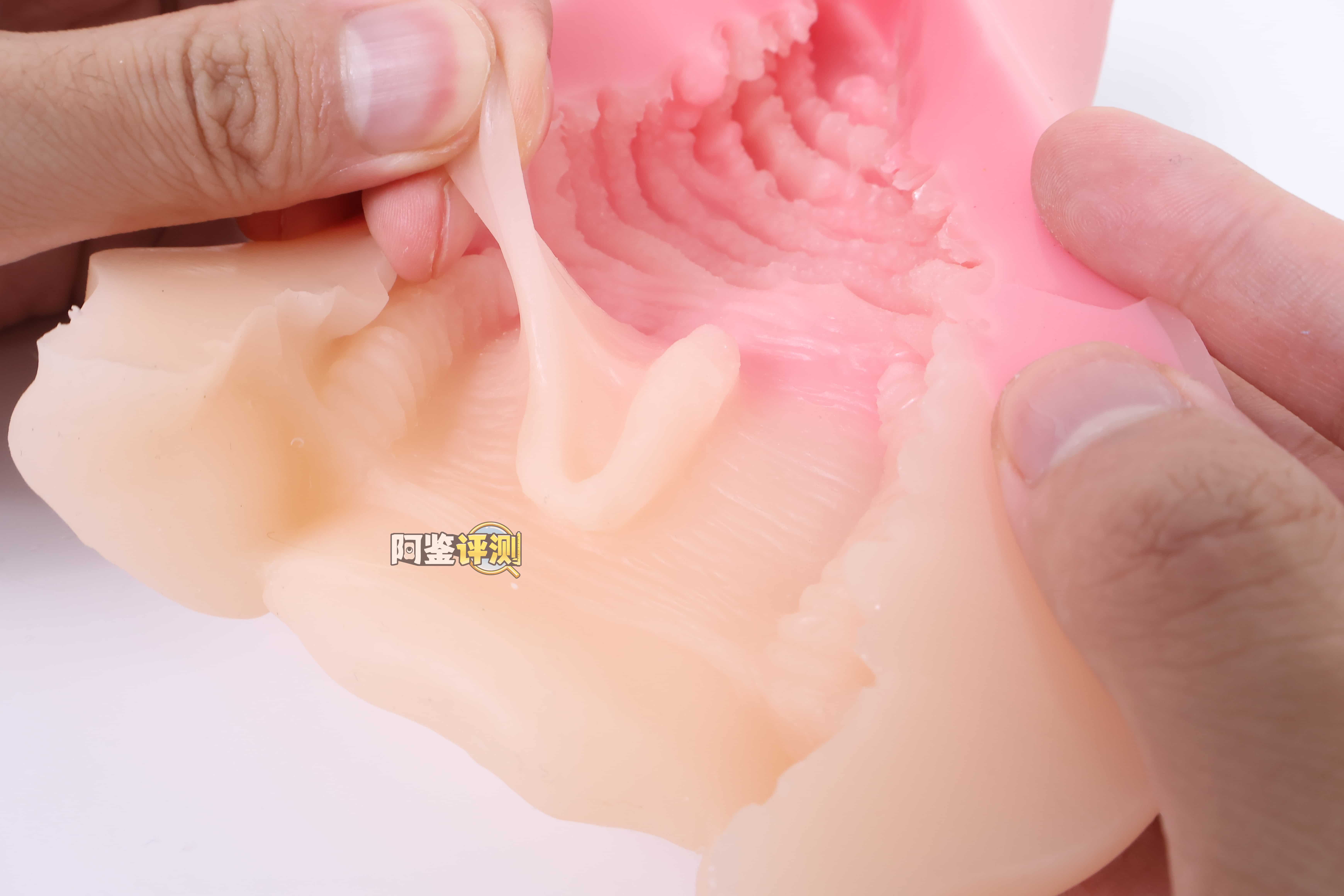 A-one——”回转双唇”评测！孩子们，这根本就不是口交杯....