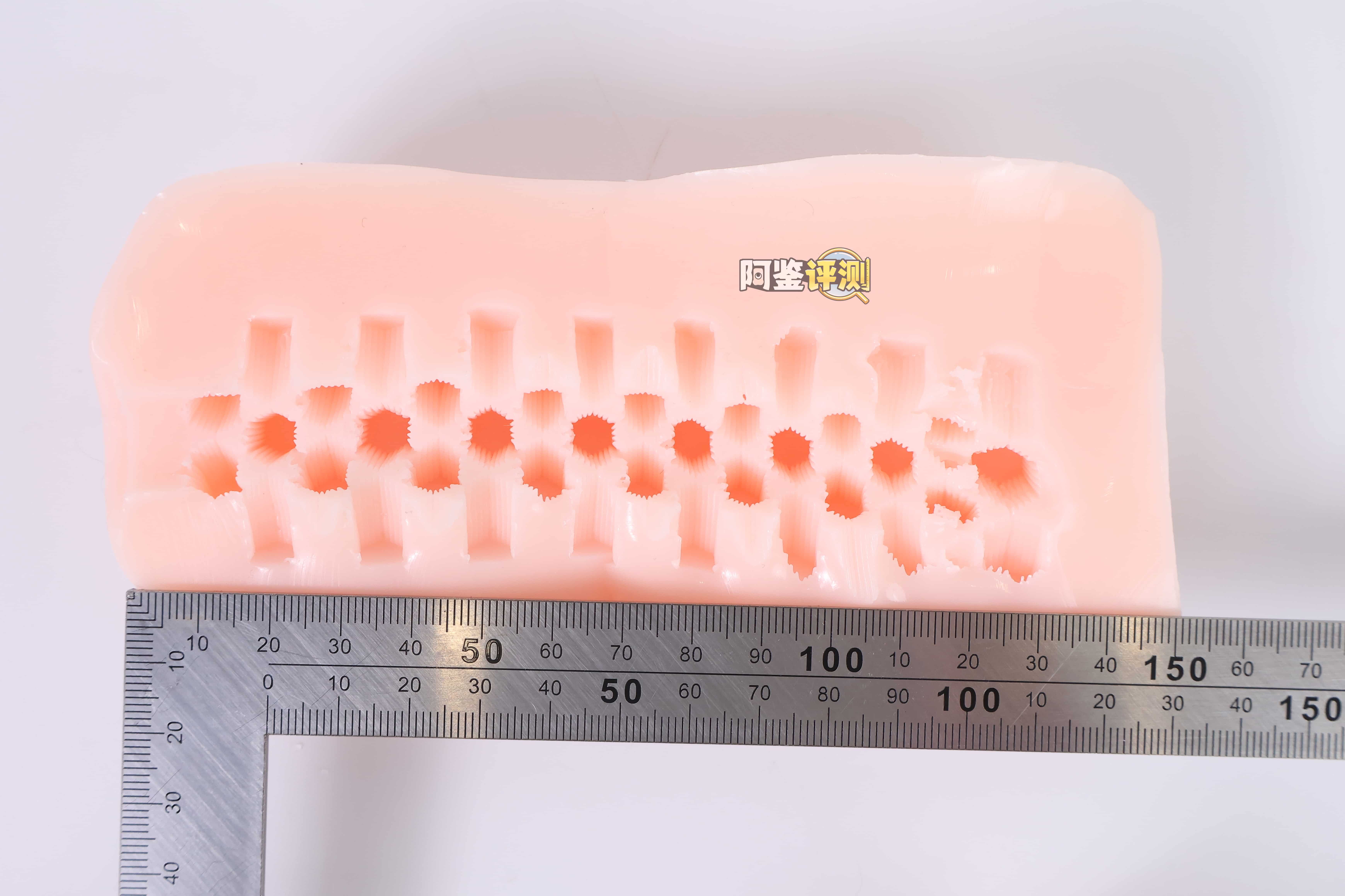 LIGRE——”六边之力”评测！楼梯一样的新颖刷子刺激感，但结构太过密集让牛牛很容易麻木...