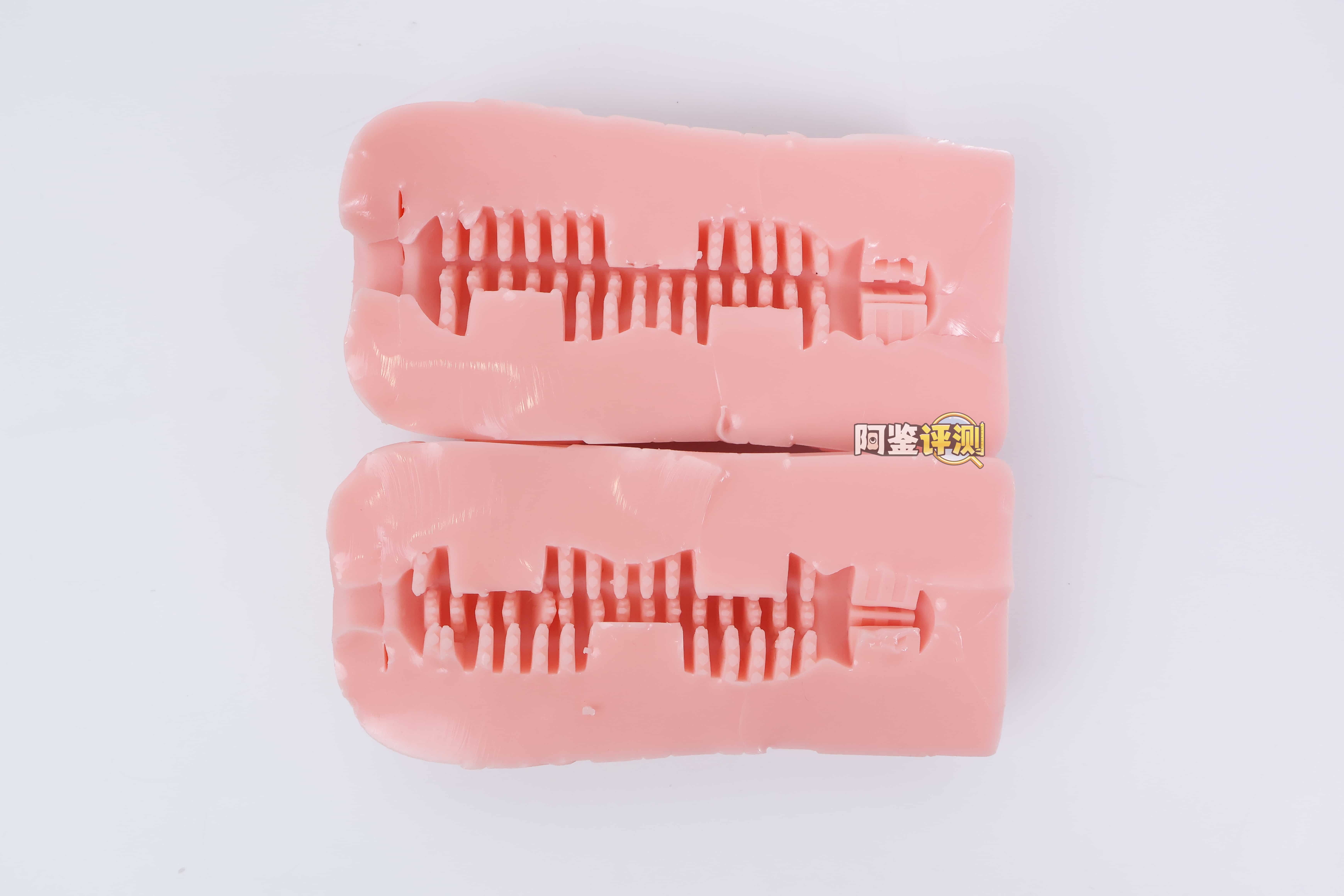 对子哈特——”宝石术士”评测！与排气法完全无缘的大空腔小杯，纹理的密度太低体验非常空洞